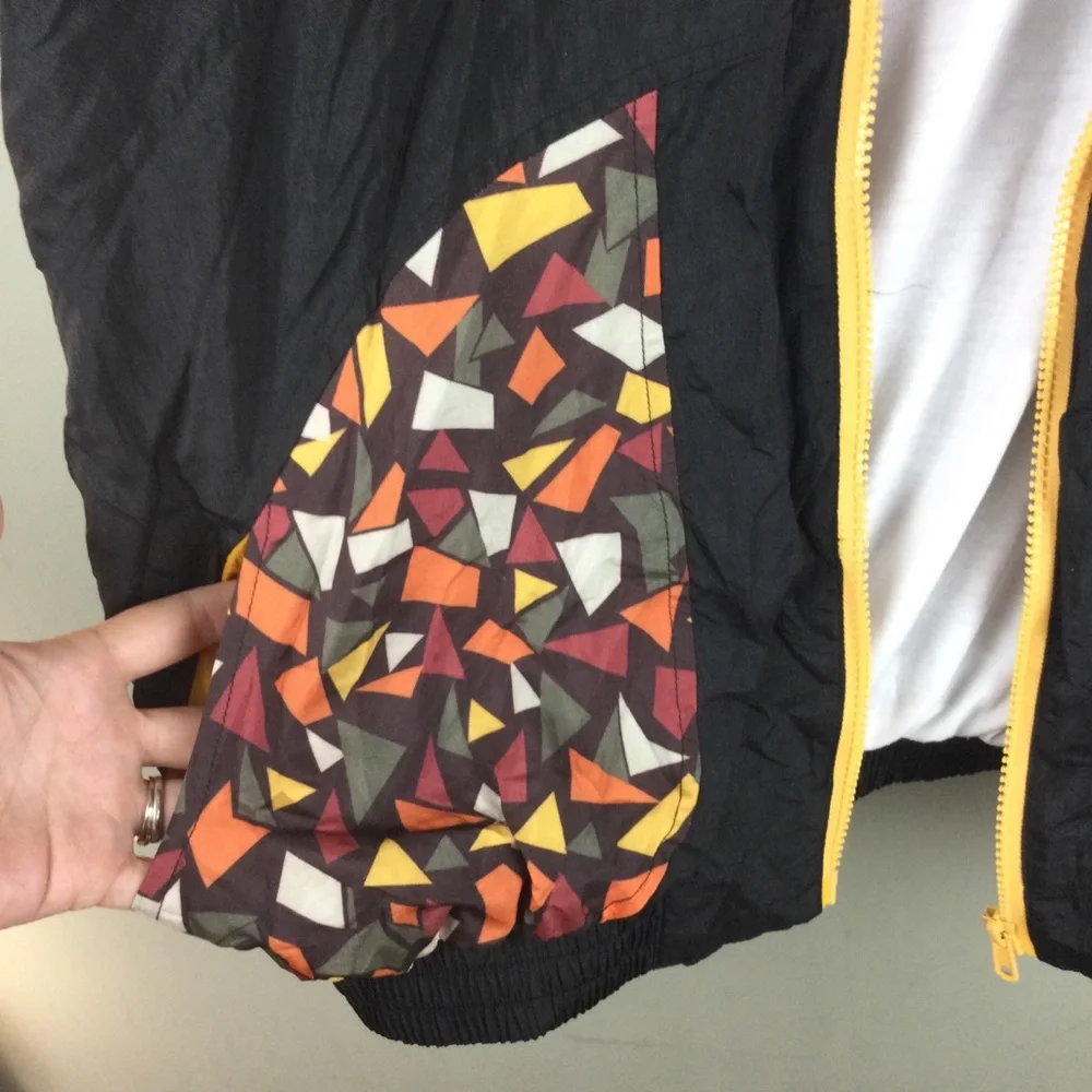 SEEK The Label Retro Geometric Print High Neck Windbreaker Size Small - Picture 6 of 6